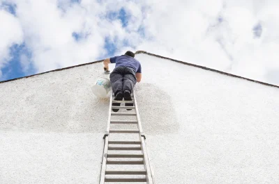 Peinture extérieure à Luzillé — façades et ravalement